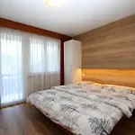 Апартаменти Haus Primavera Зас-Фе