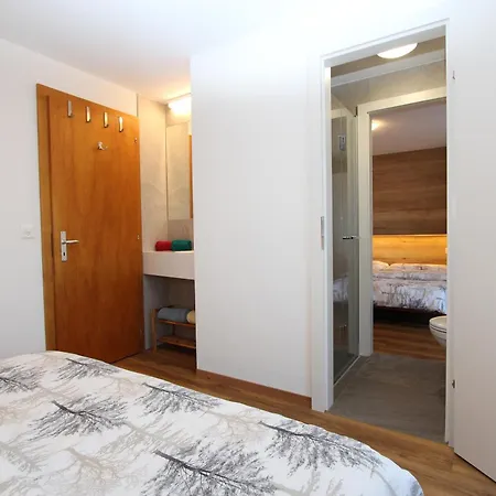 아파트 Haus Primavera Saas Fee